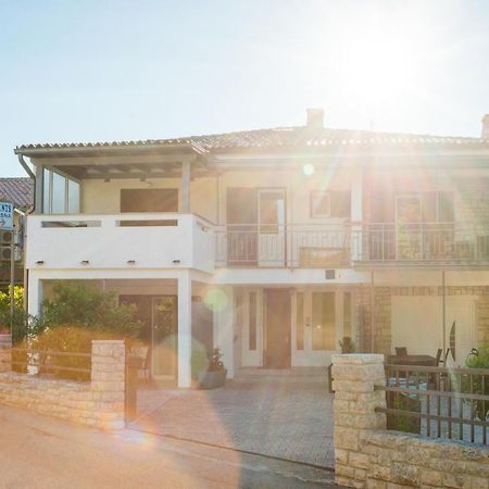 Apartments Jasna 1 Novigrad  Luaran gambar