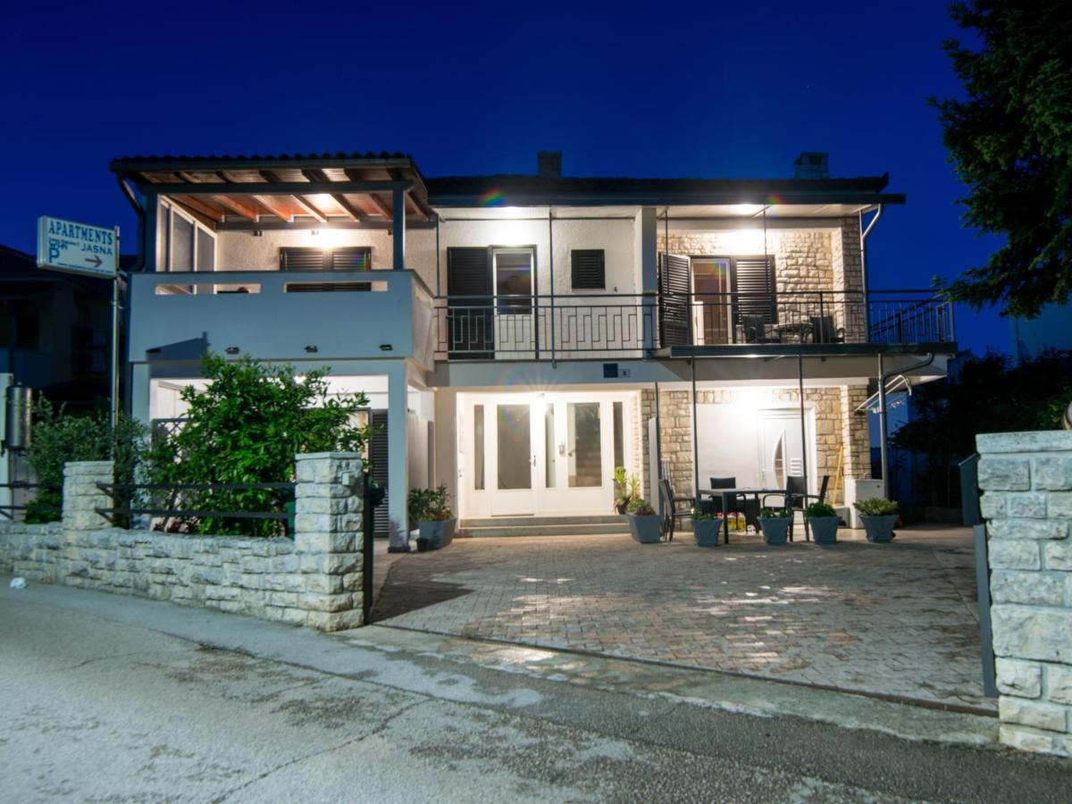Apartments Jasna 1 Novigrad  Luaran gambar