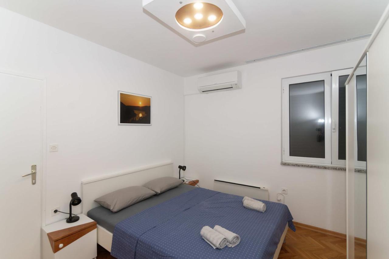 Apartments Jasna 1 Novigrad  Luaran gambar
